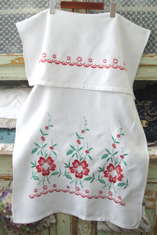 Provence Linen embroidery valance
