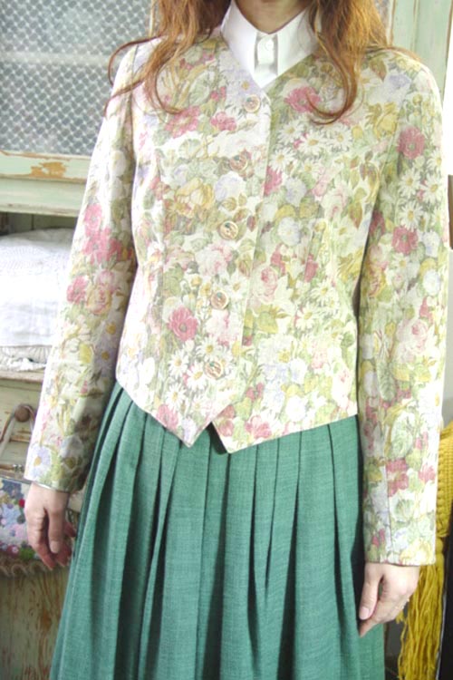 vintage antique floral LINEN  jakat (Europe)